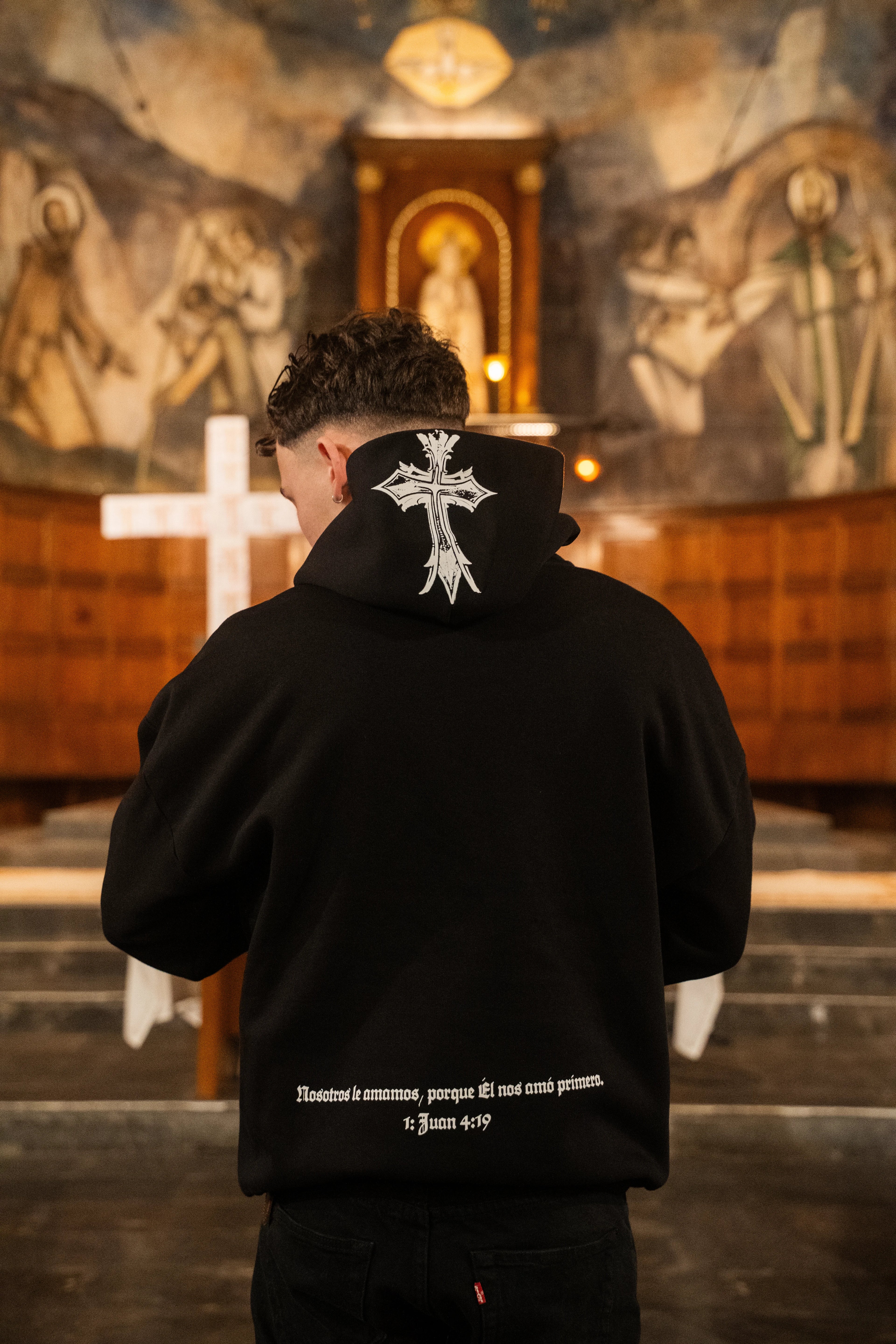 Sudadera "1 Juan 4:19"